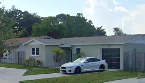 418 62nd Ave NE, Saint Petersburg, FL 33702