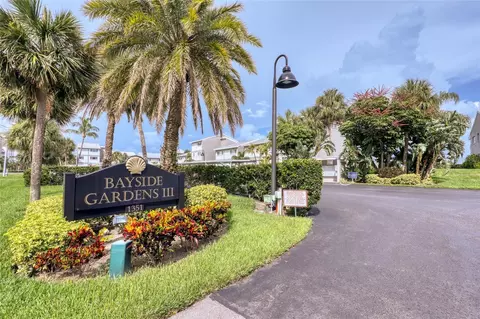 1351 Gulf Blvd #211, Clearwater Beach, FL 33767