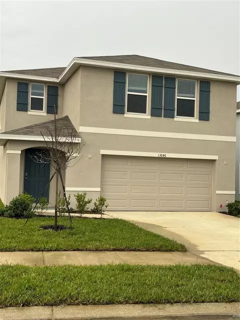 13646 Mount Ivy Ct, Dade City, FL 33525