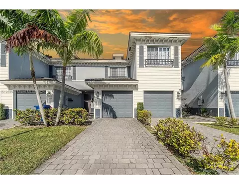 3427 NW 13th St, Fort Lauderdale, FL 33311