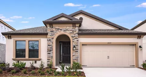 12731 Halter Steer Rd, Lithia, FL 33547