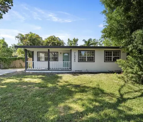 7525 Sheridan Rd, Melbourne, FL 32904
