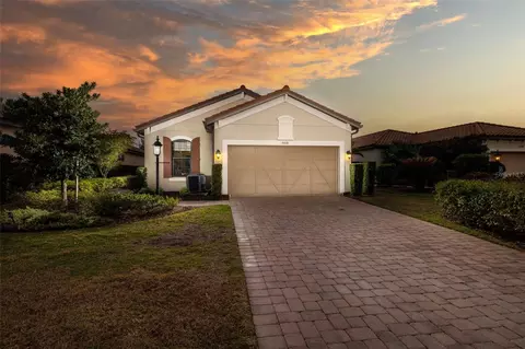 5018 Serata Dr, Bradenton, FL 34211