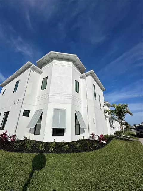 5906 Red Mangrove Ln, Bradenton, FL 34210