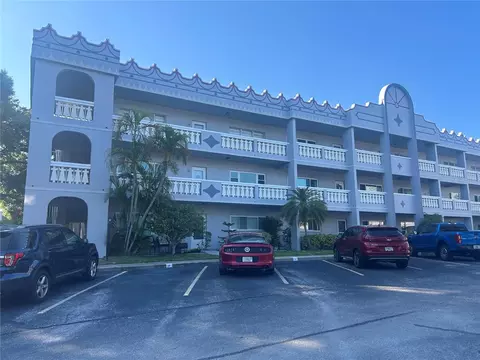 2294 Swedish Dr #22, Clearwater, FL 33763