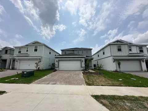 1281 Emerald Row St, Clermont, FL 34714