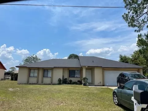 1585 Malaluka St, Deltona, FL 32725