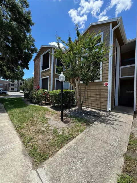 4350 Perkinshire Ln #Q111, Orlando, FL 32822