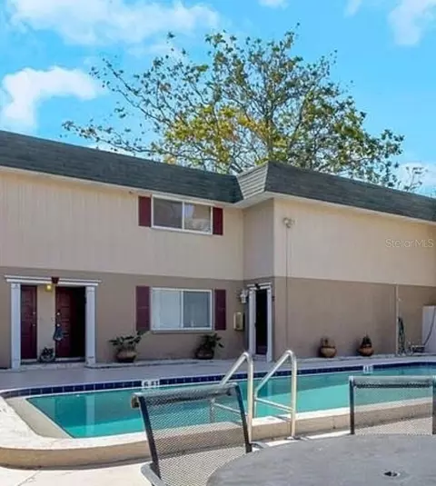300 6th St N #S3, Safety Harbor, FL 34695