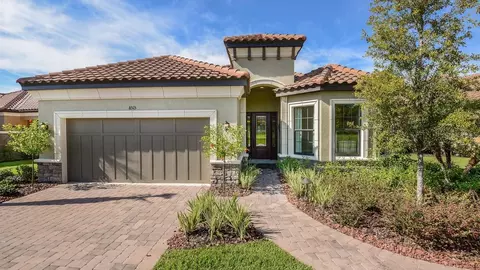4692 Freccia Loop, Wesley Chapel, FL 33543