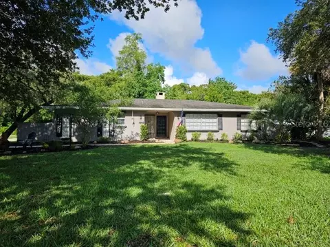 1202 Pinar Dr, Orlando, FL 32825