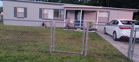 11504 Churchill St, Orlando, FL 32817