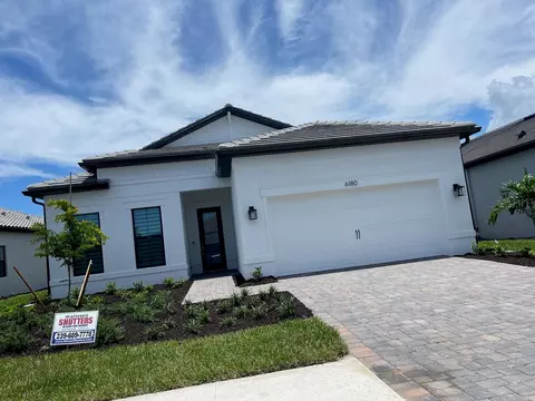 6180 Talon Preserve Dr, Nokomis, FL 34275