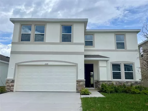 2541 Warren Acres Blvd, Wesley Chapel, FL 33543