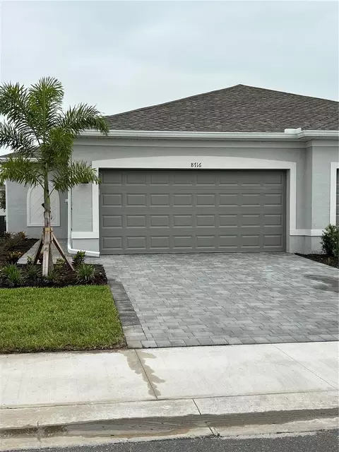 8716 Saint Kitts Cir, Englewood, FL 34224
