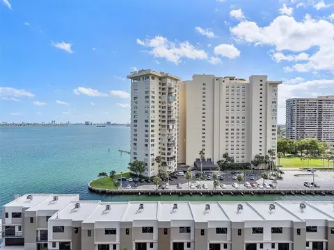 1800 NE 114th St #411, Miami, FL 33181
