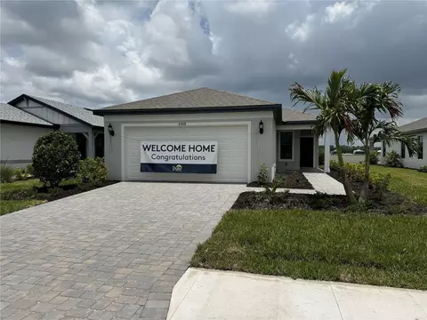 6468 Silverstar Dr, Sarasota, FL 34240