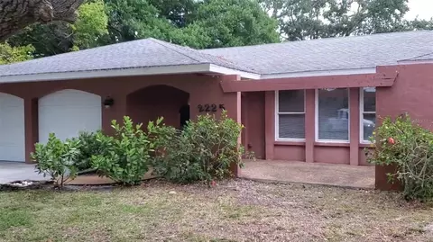 2225 Pine View Cir, Sarasota, FL 34231