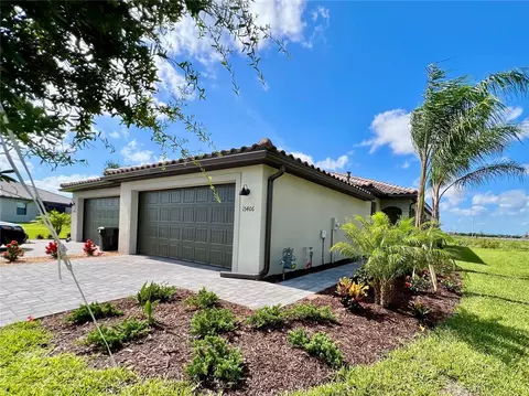 15406 Sunny Day Dr, Bradenton, FL 34211