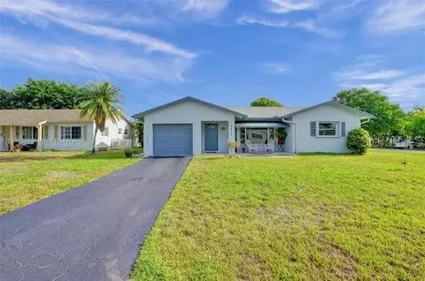 9407 NW 73rd St, Tamarac, FL 33321