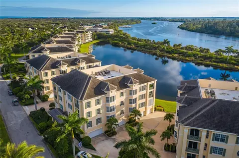 9043 Somerset Bay Ln #402, Vero Beach, FL 32963