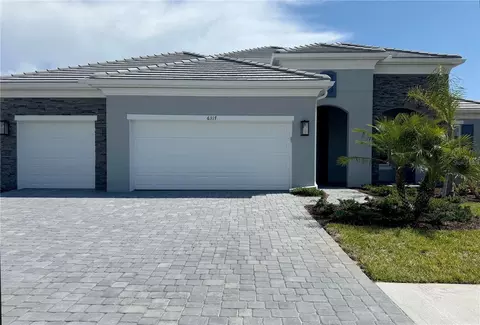 6317 Lake Woodruff Ct, Sarasota, FL 34241