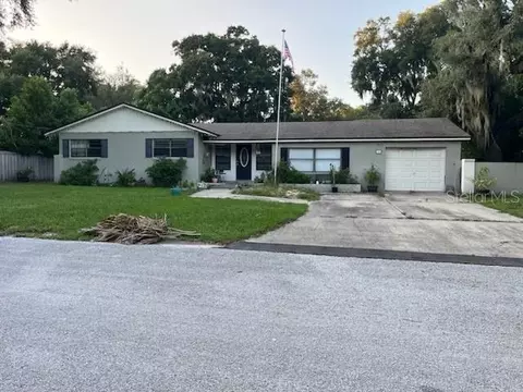 32 Lakeview St, Ocoee, FL 34761