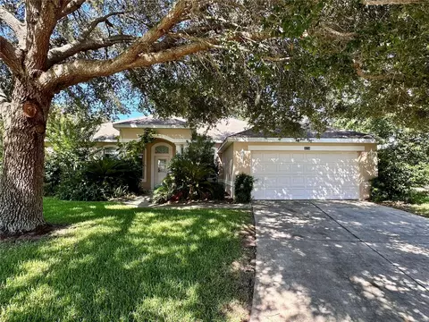 3716 Westover Cir, Leesburg, FL 34748