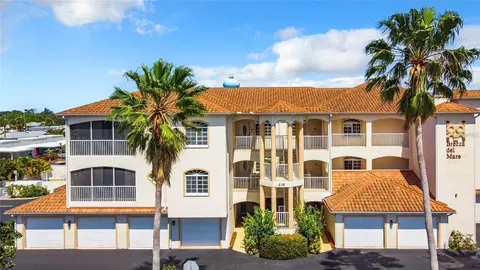 235 E Base Ave E #102, Venice, FL 34285