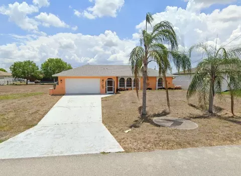 228 NE 15th St, Cape Coral, FL 33909