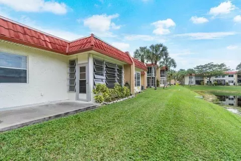 223 Lake Dora Dr #223, West Palm Beach, FL 33411