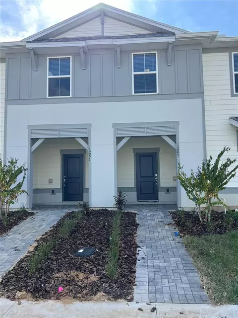 1285 Blue Island Dr, Clermont, FL 34714