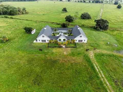 Undisclosed, Okeechobee, FL 34974