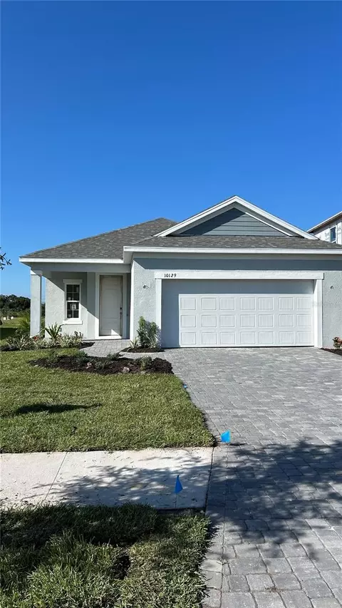 10129 Spruce Way, Parrish, FL 34219