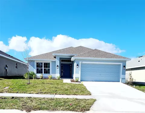227 Krenson Bay Loop, Winter Haven, FL 33881