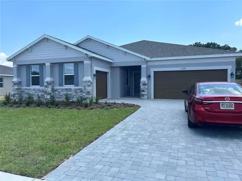 12946 Trovita Dr, Grand Island, FL 32735