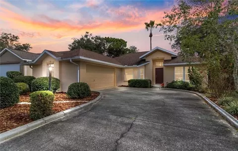 518 W Barrymore Dr, Beverly Hills, FL 34465
