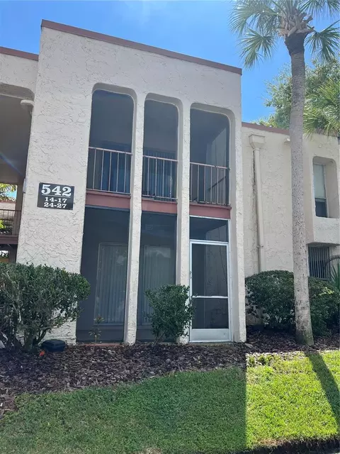 542 Orange Dr #16, Altamonte Springs, FL 32701