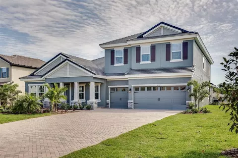 10064 Meadowrun Dr, Lithia, FL 33547