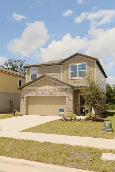 2133 Hemingway Cir, Groveland, FL 34736