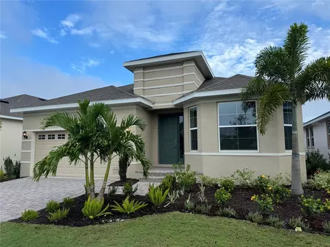 1025 Signet Dr, Apollo Beach, FL 33572