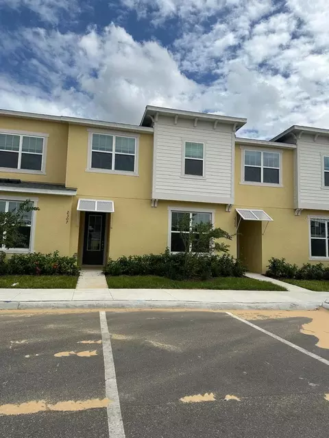Undisclosed, Kissimmee, FL 34747