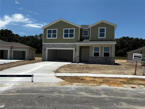 33219 Country House Dr, Sorrento, FL 32776