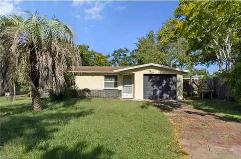 52 S Monroe St, Beverly Hills, FL 34465