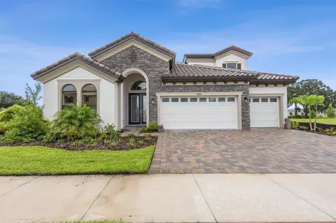 15093 Rider Pass Dr, Lithia, FL 33547