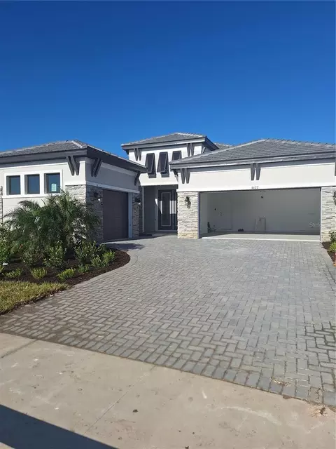 4627 Cedron Ct, Sarasota, FL 34240