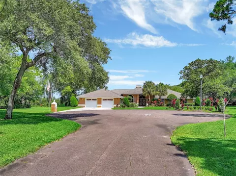3550 Spring Pines Ct, Haines City, FL 33844