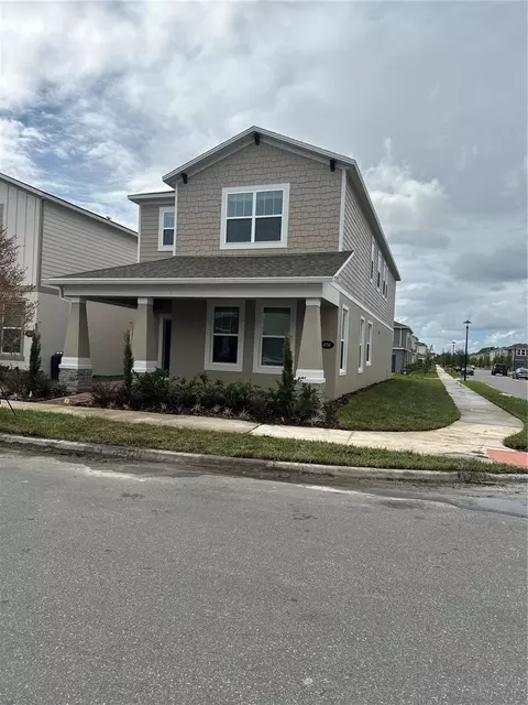 628 Becklow St, Debary, FL 32713