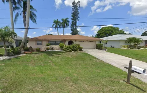 1422 SE 23rd Pl, Cape Coral, FL 33990