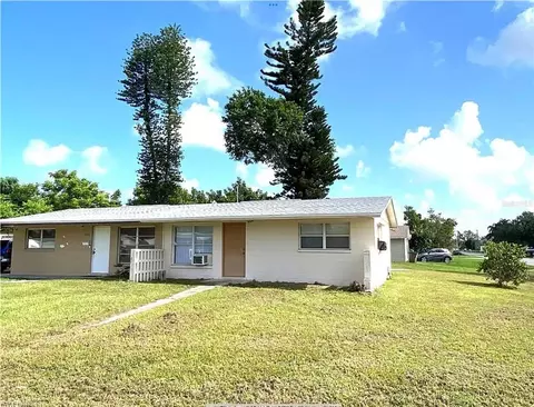 1101 Westminster St W, Lehigh Acres, FL 33936